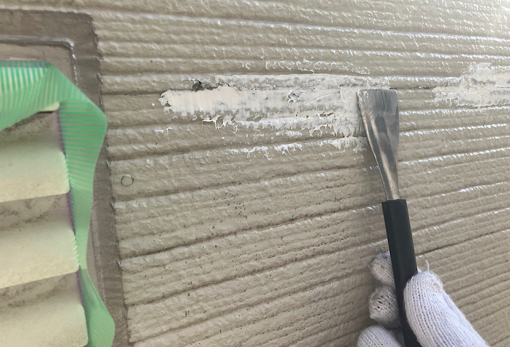 外壁塗装 コーキング
塗装工事 家 塗り替え 富山県富山市