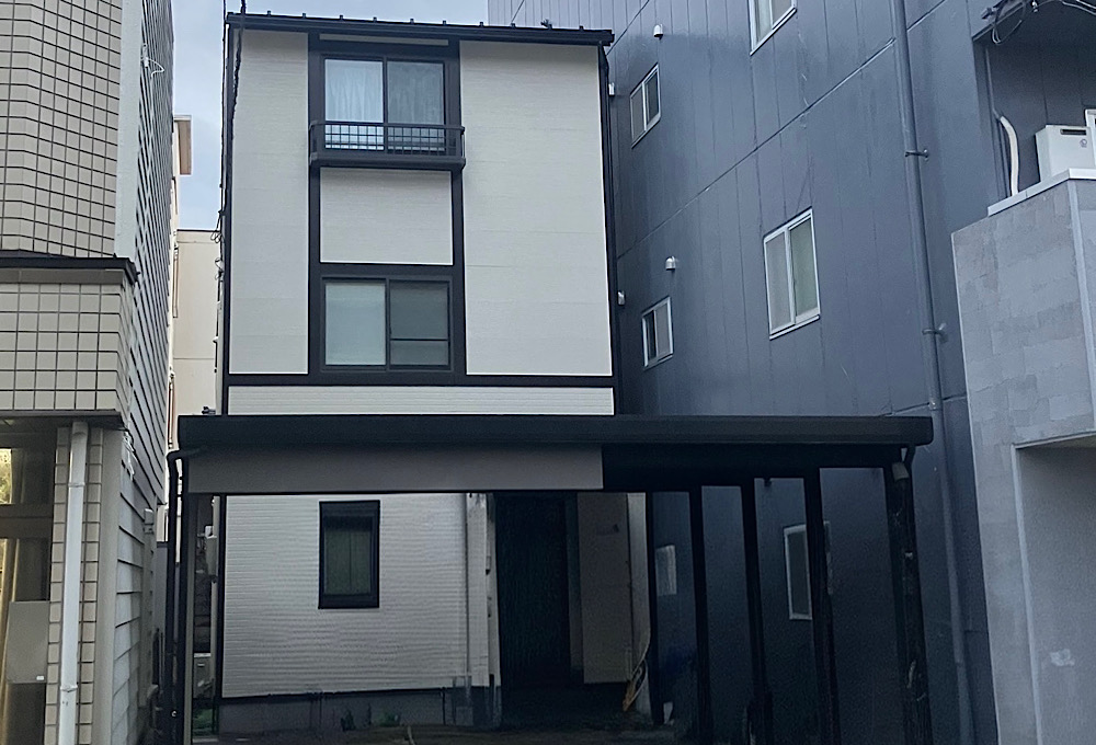 外壁塗装　家　塗り替え 富山県富山市　リフォーム　塗装工事