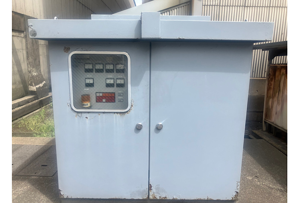 キュービクル　高圧受電設備　塗装　さび　さび止め　フッ素塗料
