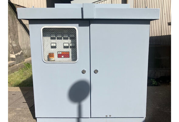 高圧受電設備塗装　射水市