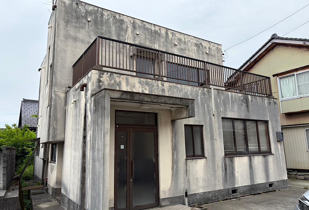 空き家　リフォーム　塗装工事　富山県魚津市